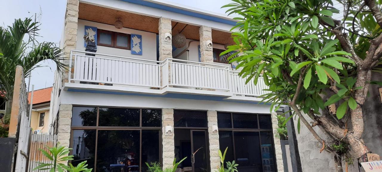 Turtle Island Homestay Sanur  Exterior photo