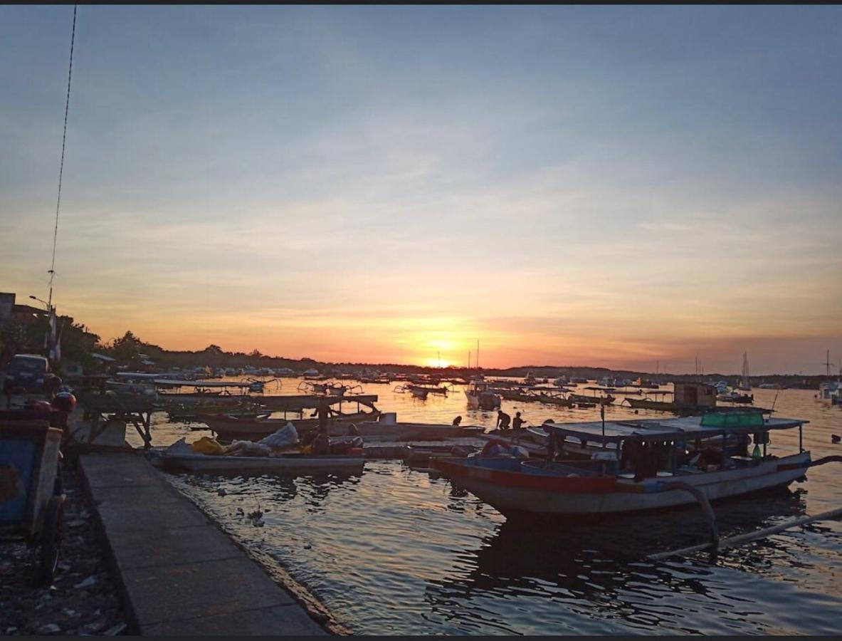 Turtle Island Homestay Sanur  Exterior photo